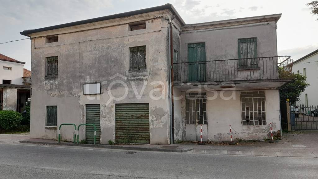 casa indipendente in vendita a Campodoro