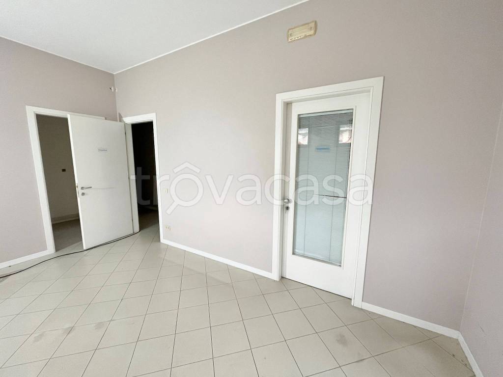 ufficio in vendita a Campodoro