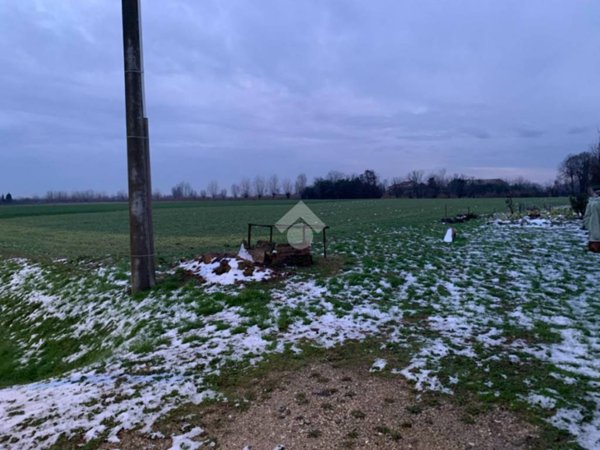terreno edificabile in vendita a Campodoro