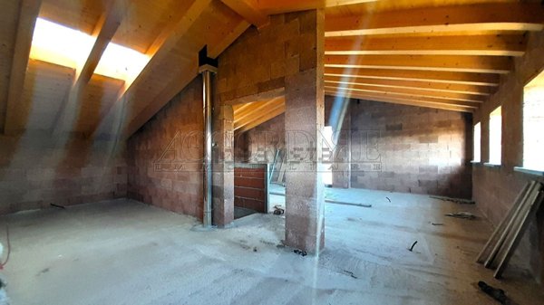 casa indipendente in vendita a Campodoro