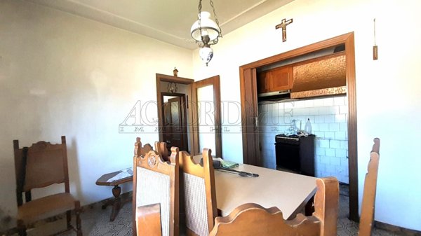 casa indipendente in vendita a Campodoro in zona Bevadoro