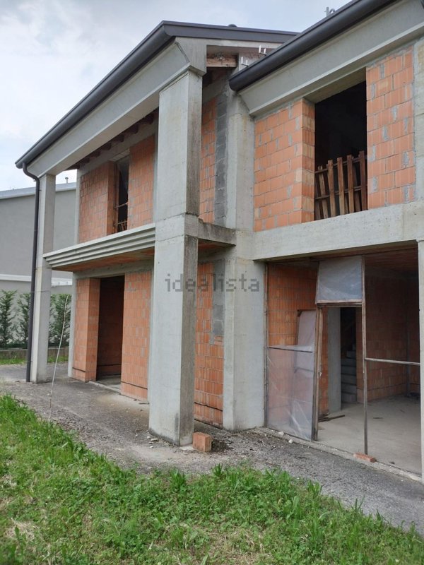 casa indipendente in vendita a Camposampiero