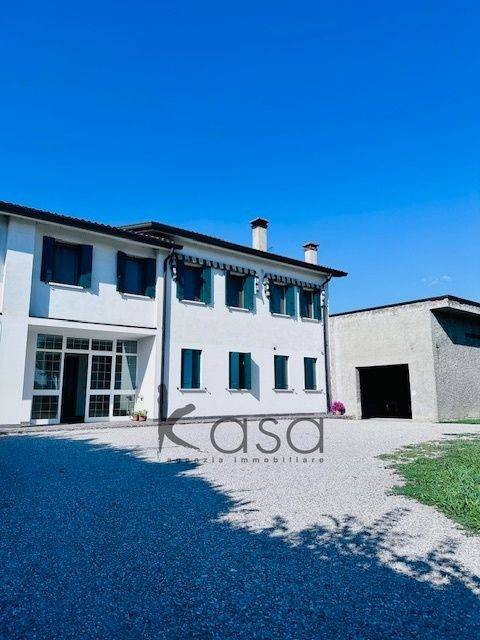 casa indipendente in vendita a Camposampiero