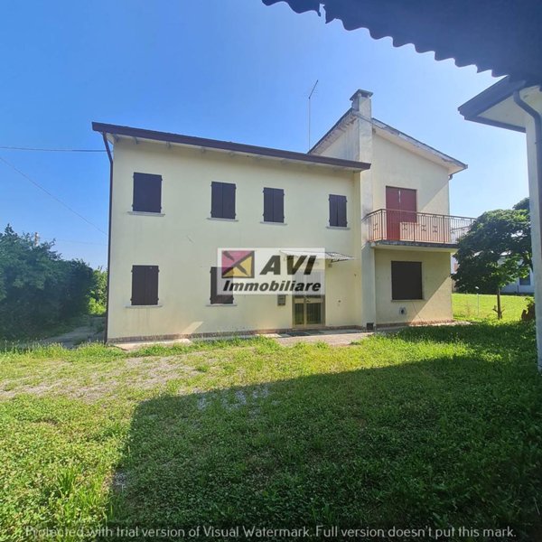 casa indipendente in vendita a Camposampiero