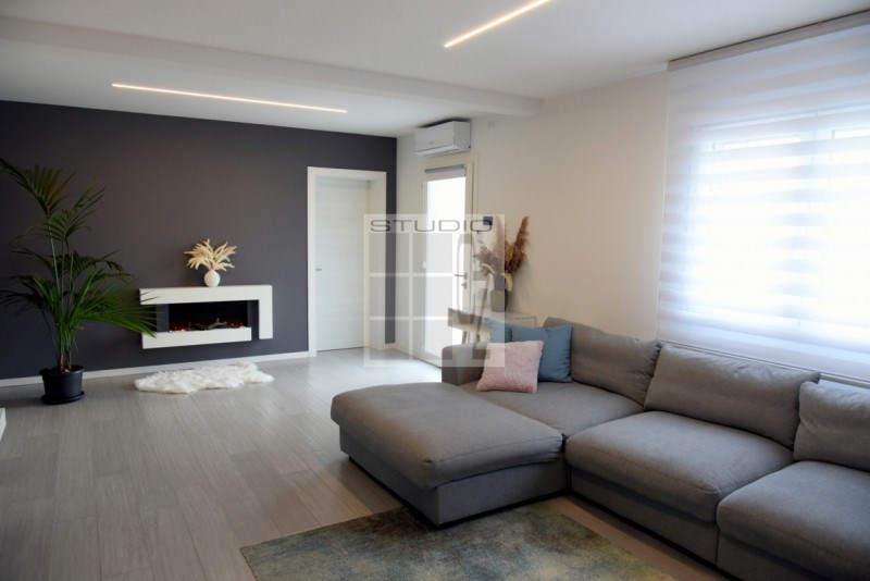 casa indipendente in vendita a Camposampiero