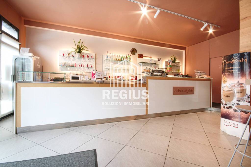 negozio in vendita a Camposampiero