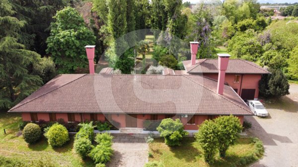 casa indipendente in vendita a Camposampiero