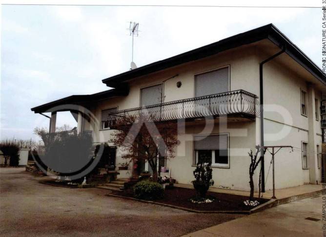 terreno edificabile in vendita a Camposampiero