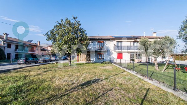 casa indipendente in vendita a Camposampiero