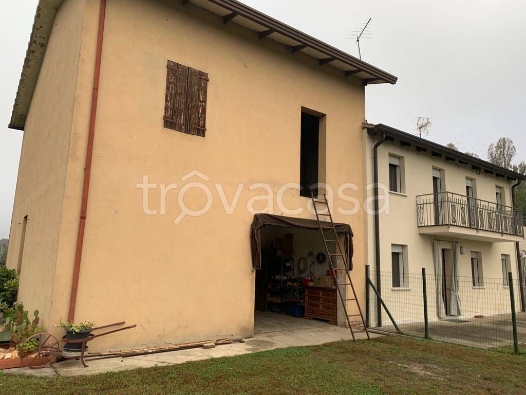 casa indipendente in vendita a Camposampiero