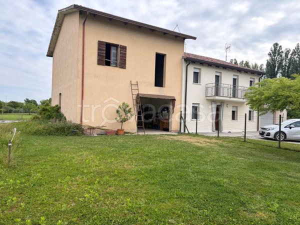 casa indipendente in vendita a Camposampiero
