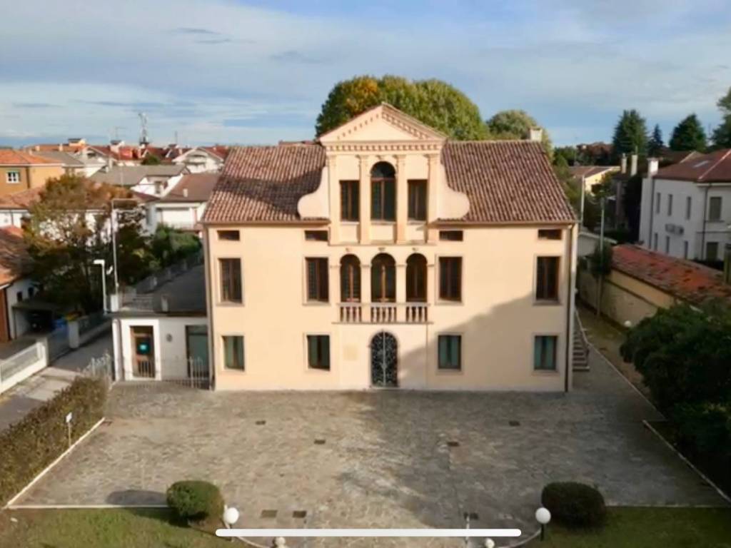 casa indipendente in vendita a Camposampiero