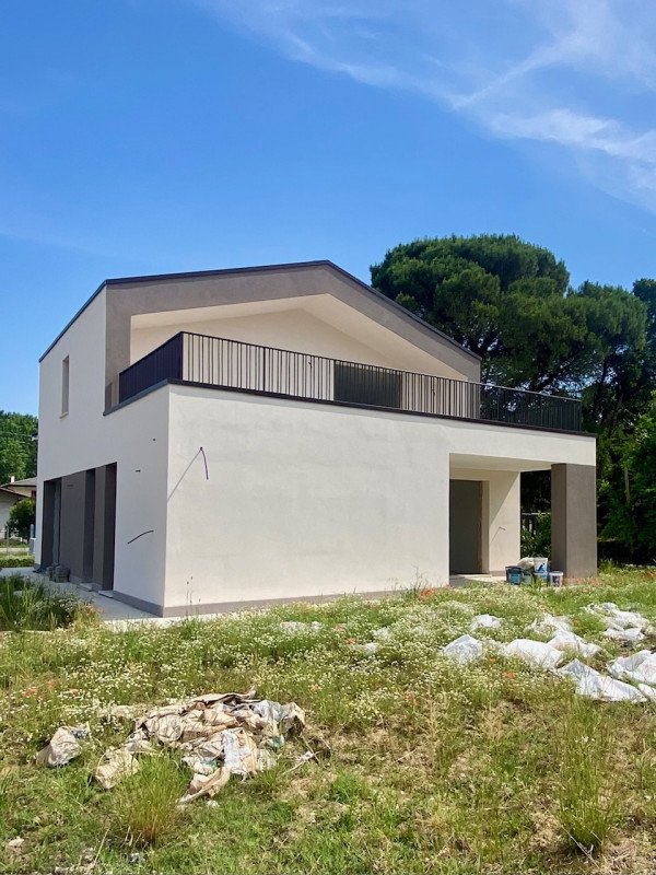 casa indipendente in vendita a Camposampiero in zona Rustega