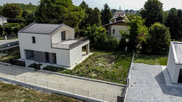 casa indipendente in vendita a Camposampiero in zona Rustega