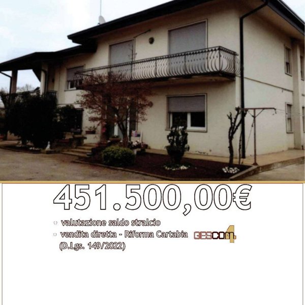 casa indipendente in vendita a Camposampiero in zona Rustega