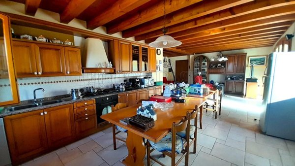 appartamento in vendita a Campo San Martino in zona Busiago