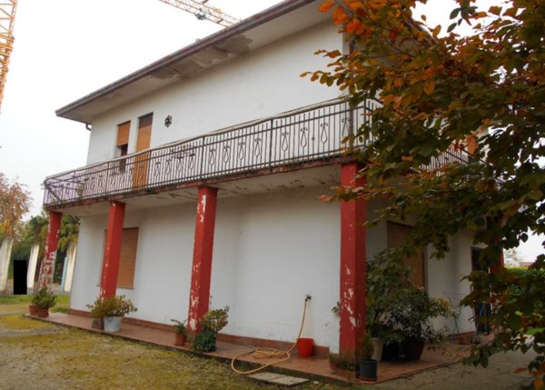casa indipendente in vendita a Campo San Martino