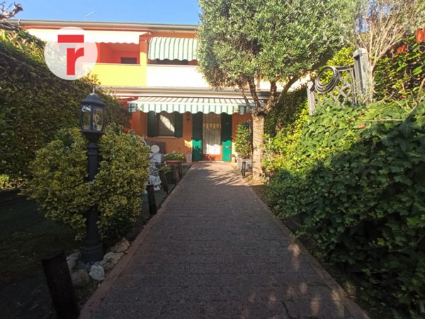casa indipendente in vendita a Campo San Martino