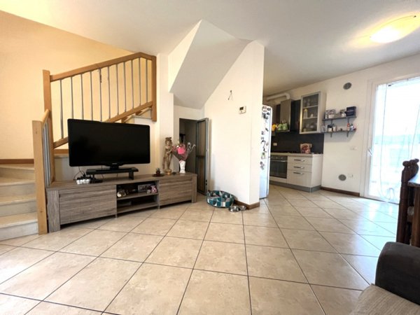 casa semindipendente in vendita a Campo San Martino in zona Busiago