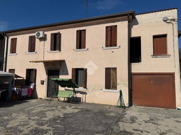 casa indipendente in vendita a Campo San Martino in zona Marsango