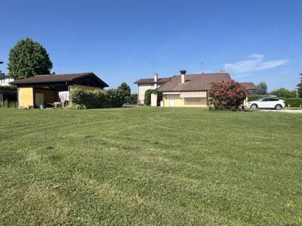 casa indipendente in vendita a Campo San Martino in zona Marsango