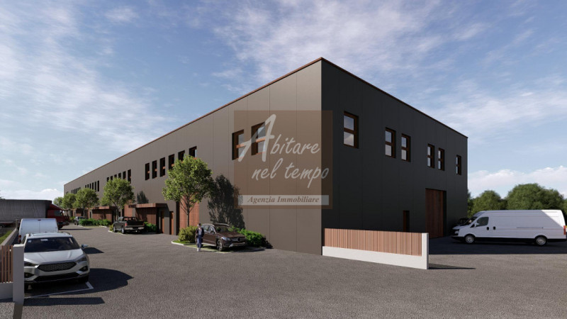 locale di sgombero in vendita a Campo San Martino