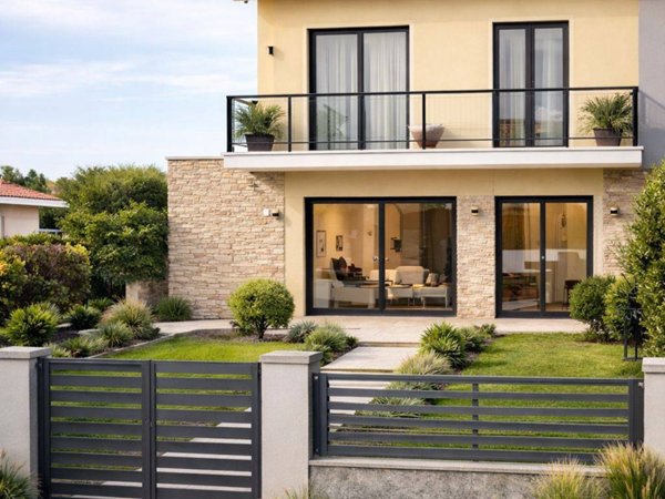 casa indipendente in vendita a Campo San Martino