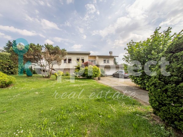 casa indipendente in vendita a Campo San Martino