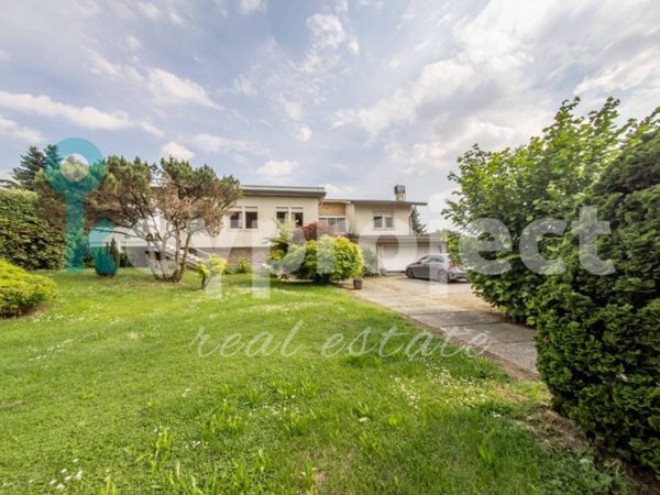 casa indipendente in vendita a Campo San Martino