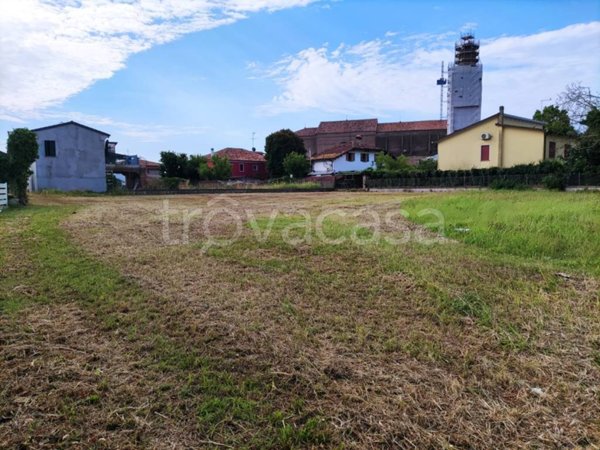 terreno edificabile in vendita a Candiana