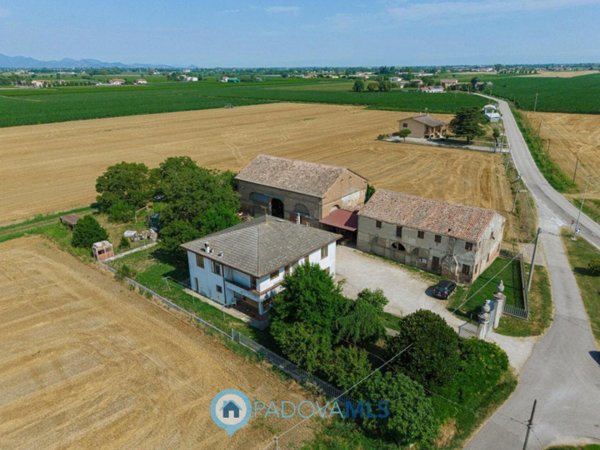 casa indipendente in vendita a Candiana