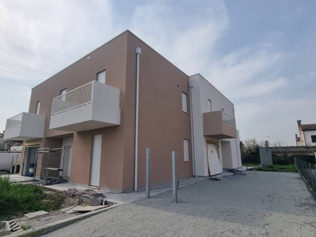 casa indipendente in vendita a Candiana