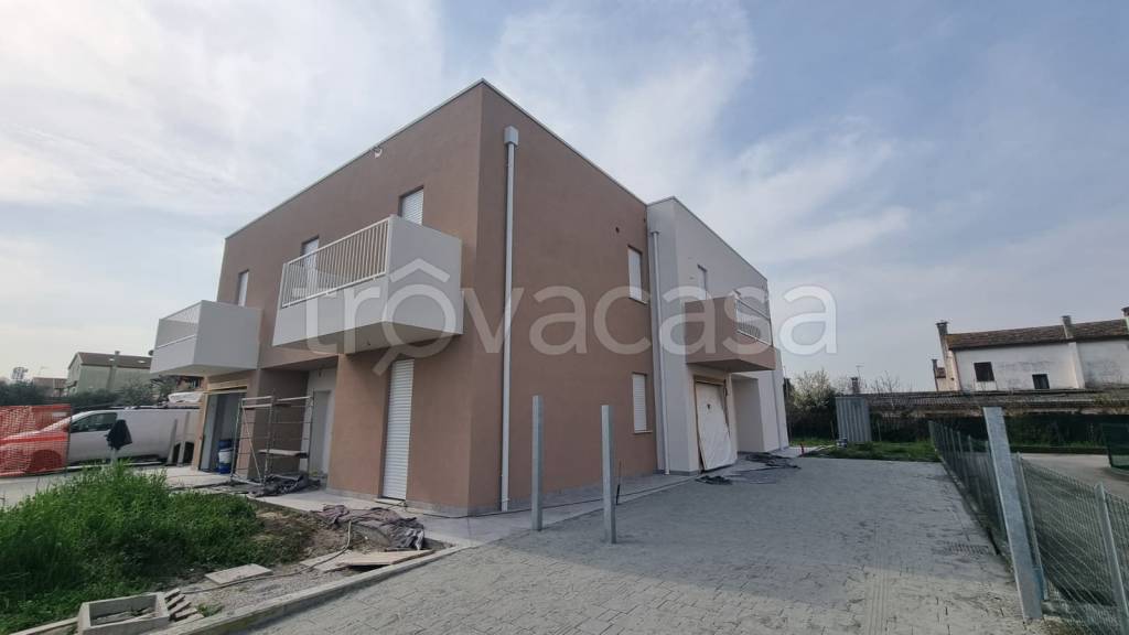 casa indipendente in vendita a Candiana