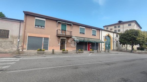 casa indipendente in vendita a Candiana in zona Pontecasale