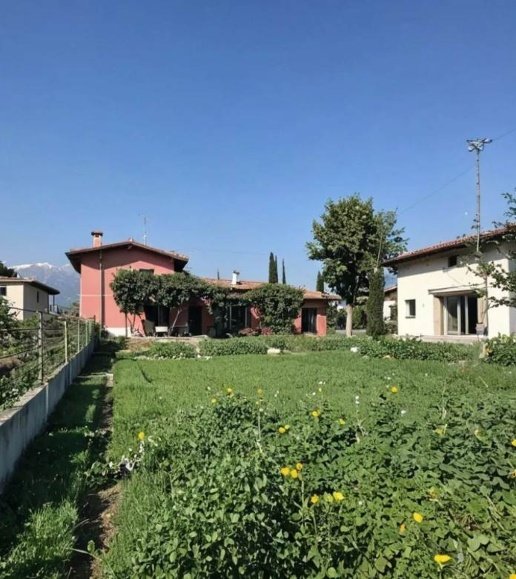 casa indipendente in vendita a Carmignano di Brenta