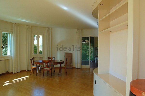 casa indipendente in vendita a Carmignano di Brenta