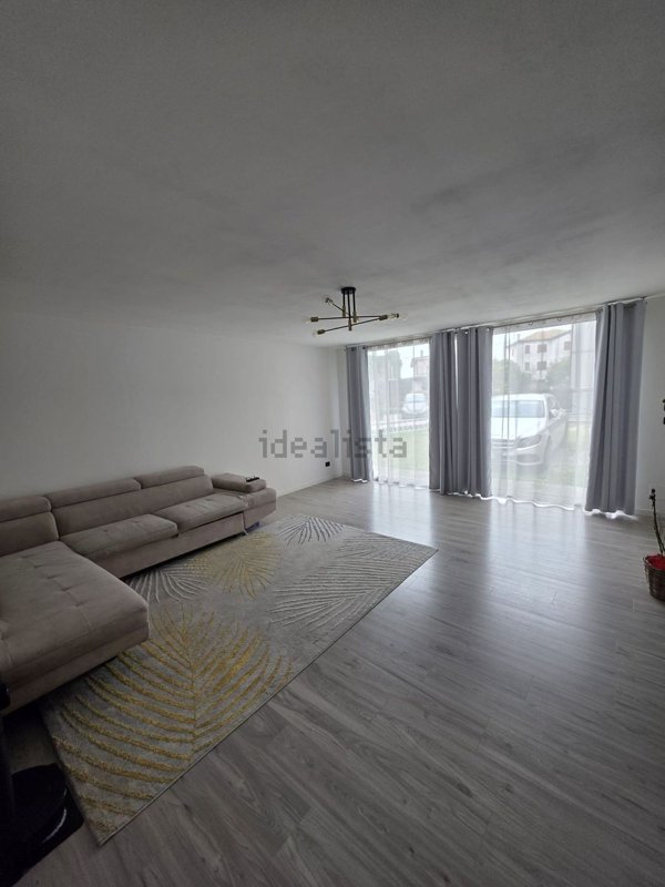 casa indipendente in vendita a Carmignano di Brenta