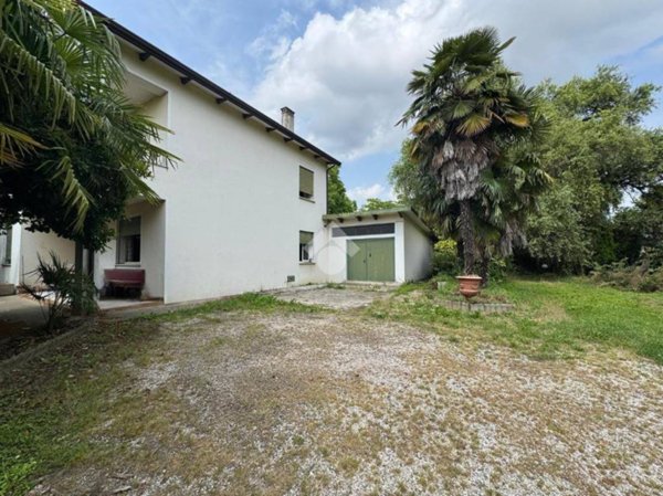casa indipendente in vendita a Cartura