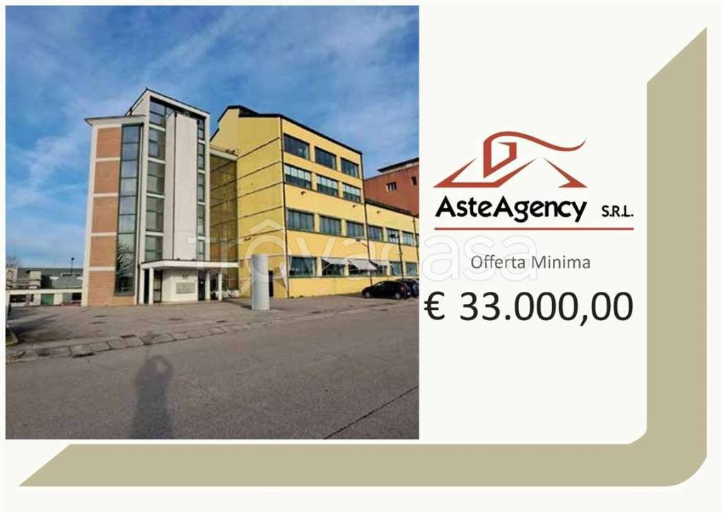 ufficio in vendita a Cartura in zona Cagnola