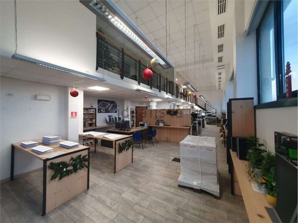 ufficio in vendita a Cartura in zona Cagnola