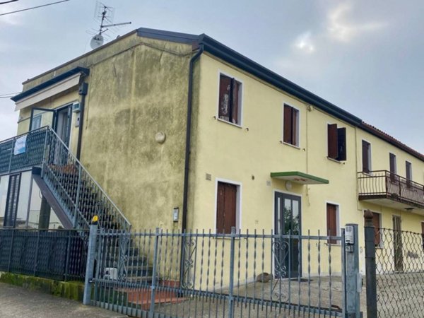 casa indipendente in vendita a Cartura in zona Cagnola