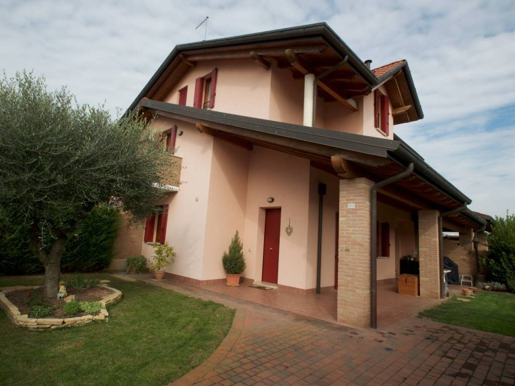 casa indipendente in vendita a Cartura in zona Cagnola