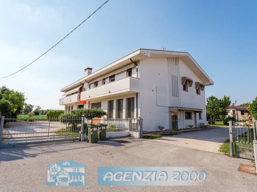 casa indipendente in vendita a Cartura in zona Cagnola