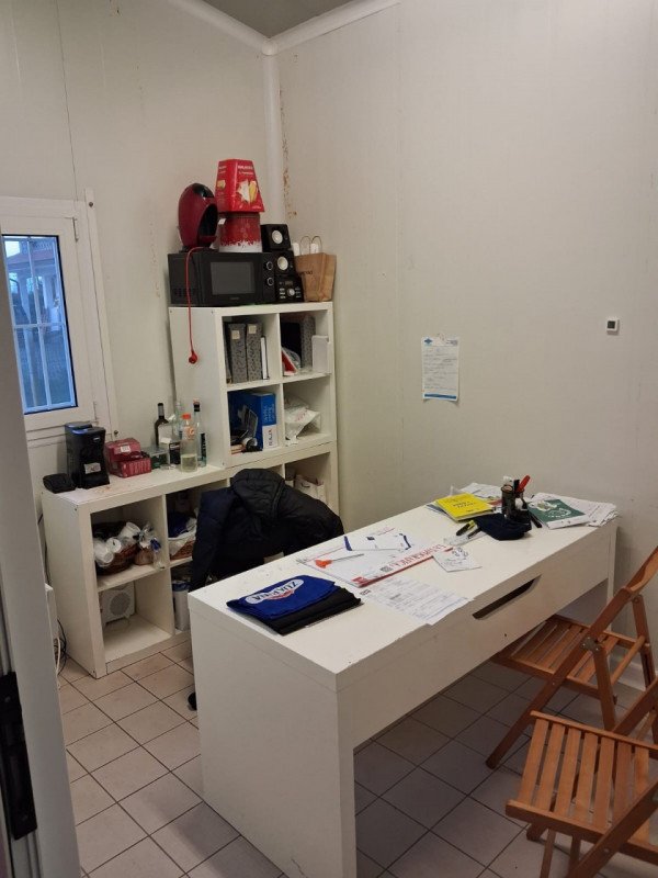 locale commerciale in vendita a Cartura