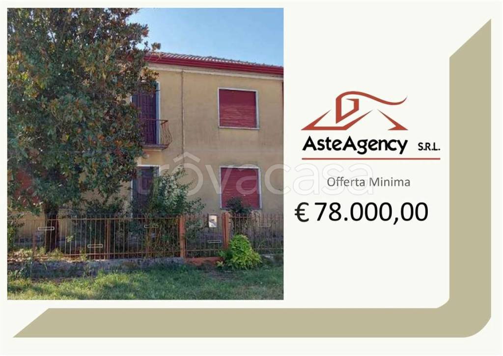 casa indipendente in vendita a Casale di Scodosia in zona Altaura