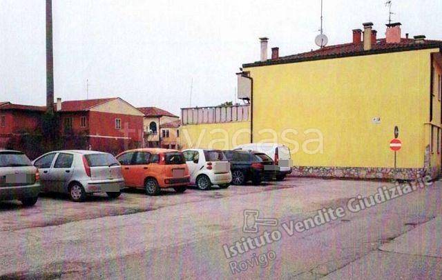 casa indipendente in vendita a Casale di Scodosia