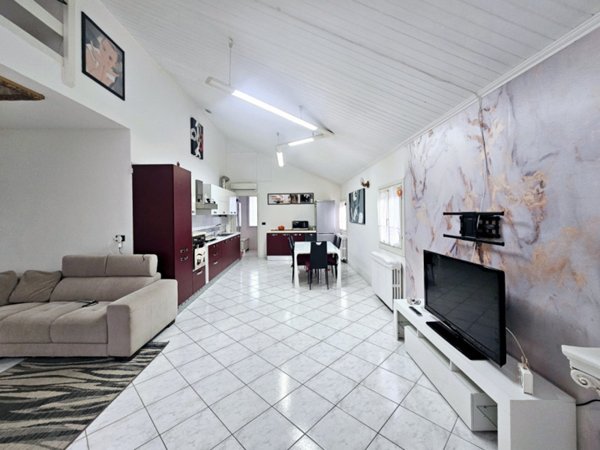 casa indipendente in vendita a Casale di Scodosia