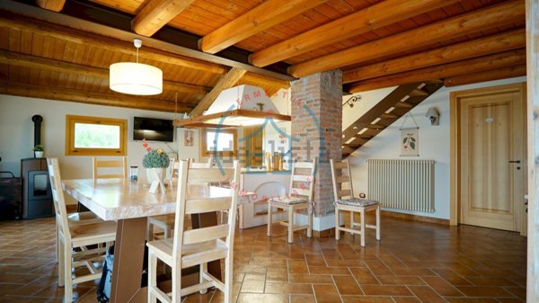 casa indipendente in vendita a Casale di Scodosia