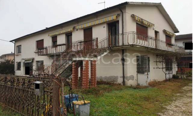 casa indipendente in vendita a Casale di Scodosia