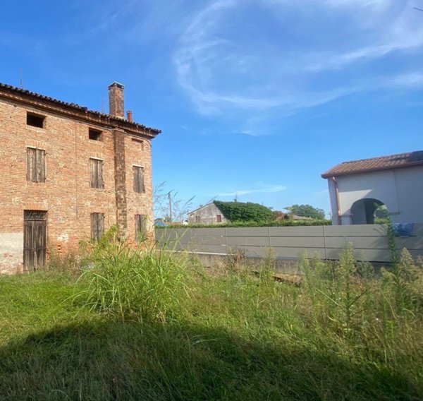 casa indipendente in vendita a Casale di Scodosia
